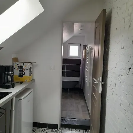 Lisa Apartment